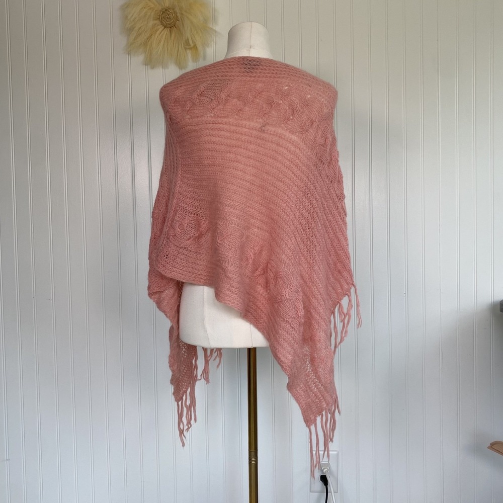 Vintage American Eagle Y2K Cable Knit Fringe Cape Poncho Asymmetric Mohair Soft - Picture 5 of 9